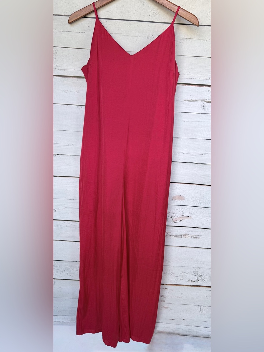fab'rik V-Neck Wide Leg Spaghetti Strap Jumpsuit Size Medium